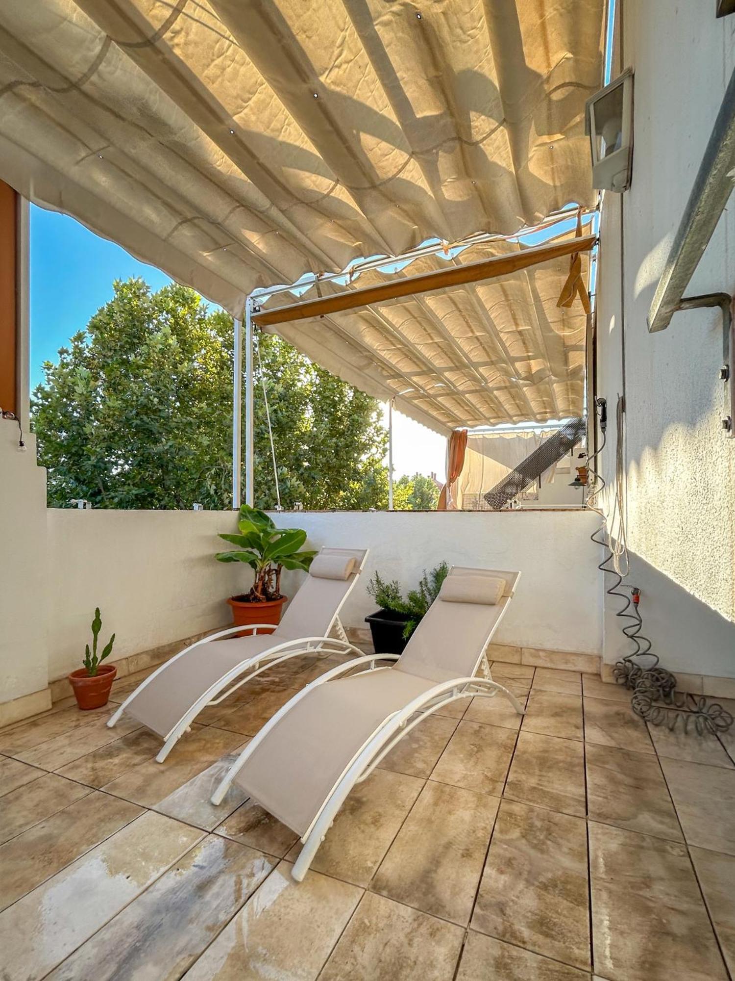 Charming 2 Bedroom Boutique Triplex Apartment With Private Terrace At Seville City Center By Ocityzen Εξωτερικό φωτογραφία